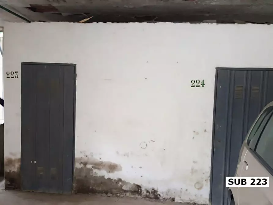 Immagine 1 di Cantina in vendita  in Via c.da Gagliardi, N. snc a Reggio Di Calabria