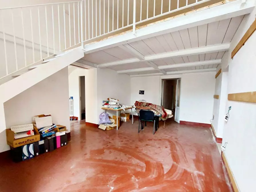 Immagine 5 di Ufficio in vendita  in Via Palestro, N. snc a Foligno