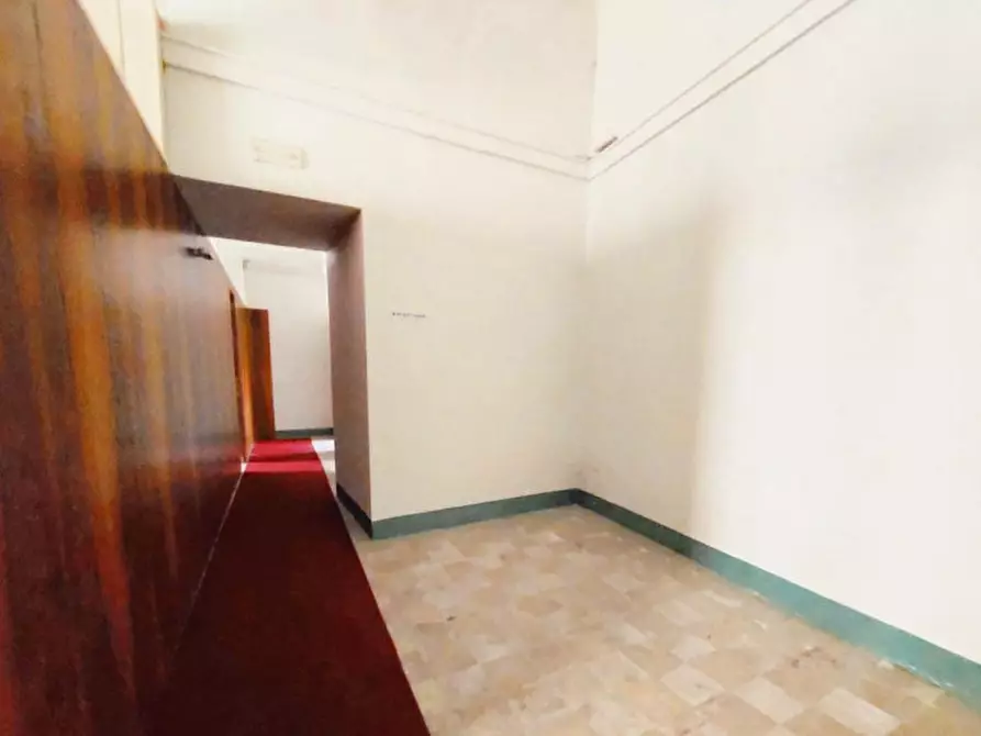 Immagine 10 di Ufficio in vendita  in Via Palestro, N. snc a Foligno