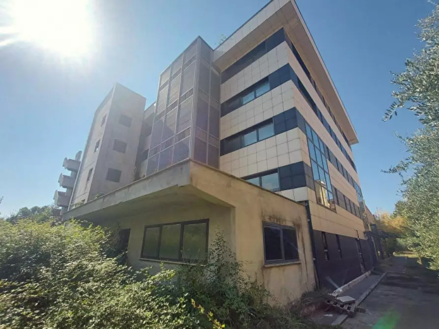 Immagine 2 di Attività commerciale in vendita  in Via Palombarese, N. Km 18,900 a Guidonia Montecelio