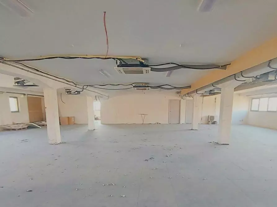 Immagine 18 di Attività commerciale in vendita  in Via Palombarese, N. Km 18,900 a Guidonia Montecelio