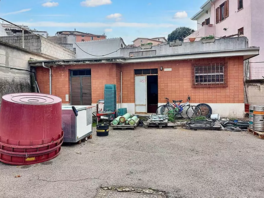 Immagine 14 di Capannone industriale in vendita  in Vico Alessandro Manzoni, N. 25 a Oliena