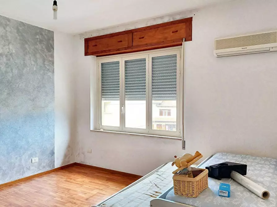 Immagine 16 di Capannone industriale in vendita  in Vico Alessandro Manzoni, N. 25 a Oliena