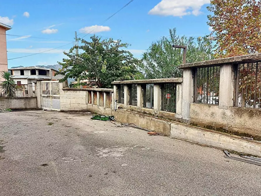 Immagine 17 di Capannone industriale in vendita  in Vico Alessandro Manzoni, N. 25 a Oliena