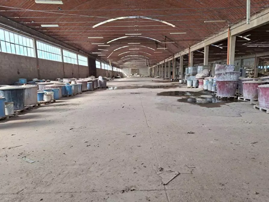 Immagine 8 di Capannone industriale in vendita  in Via Assisi, N. 104 a Cannara