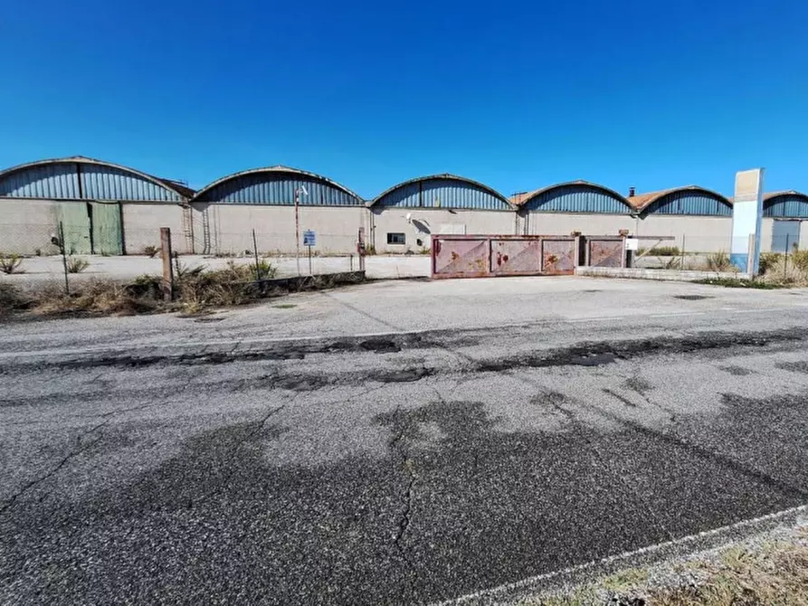 Immagine 20 di Capannone industriale in vendita  in Via Assisi, N. 104 a Cannara