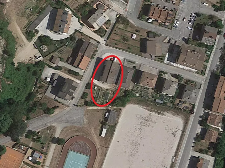 Immagine 17 di Magazzino in vendita  in Via Campo sportivo (Via della Libertà), N. snc a Comunanza