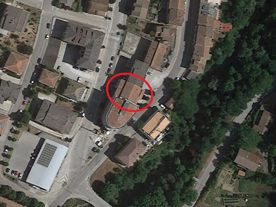 Immagine 23 di Negozio in vendita  in Viale Ascoli, N. 70/72/74 a Comunanza