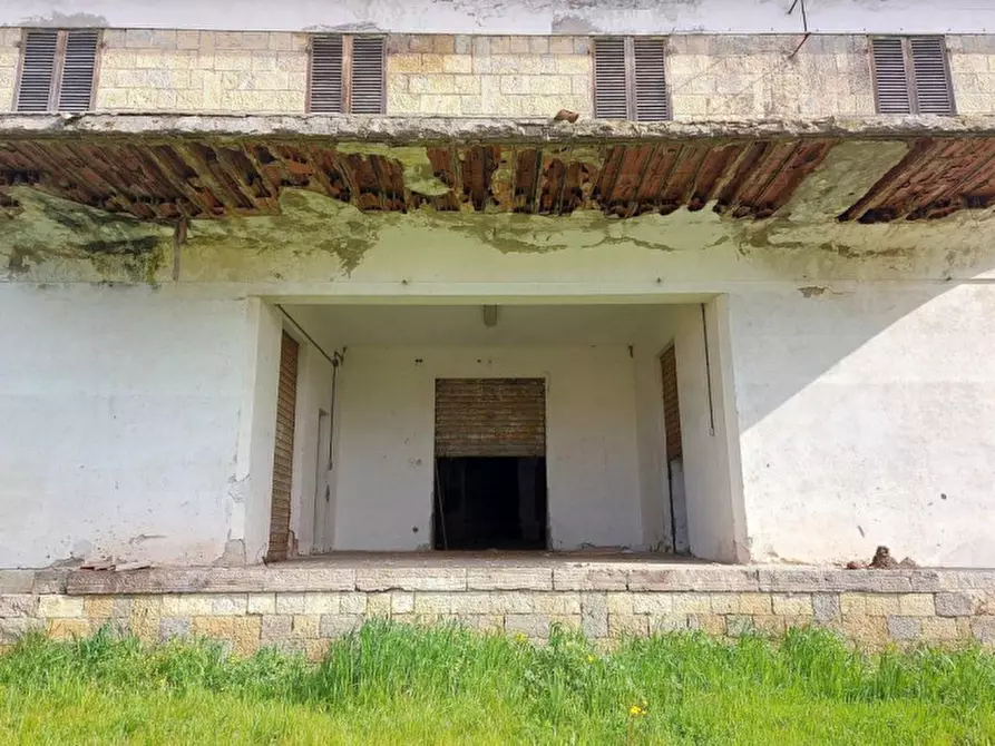 Immagine 9 di Capannone industriale in vendita  in Via Is Bangius, N. 23-25 a Tuili