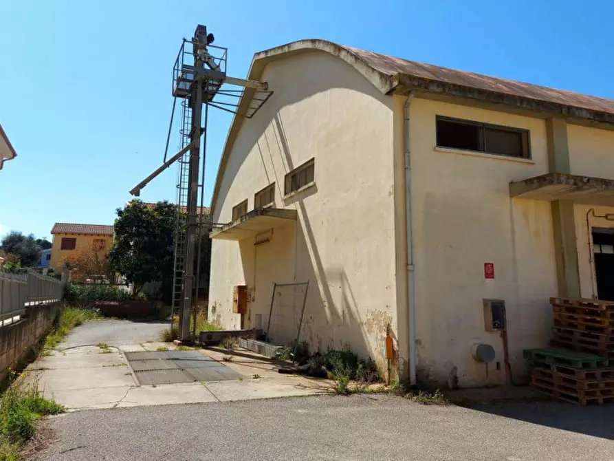 Immagine 7 di Capannone industriale in vendita  in Via Roma, N. 45 a Giba