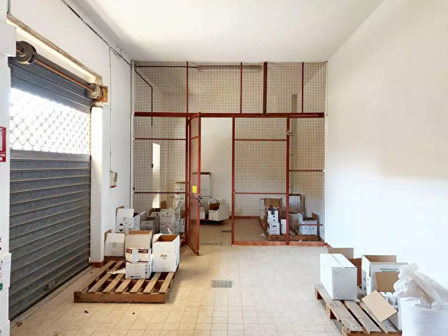 Immagine 8 di Capannone industriale in vendita  in Via Roma, N. 45 a Giba