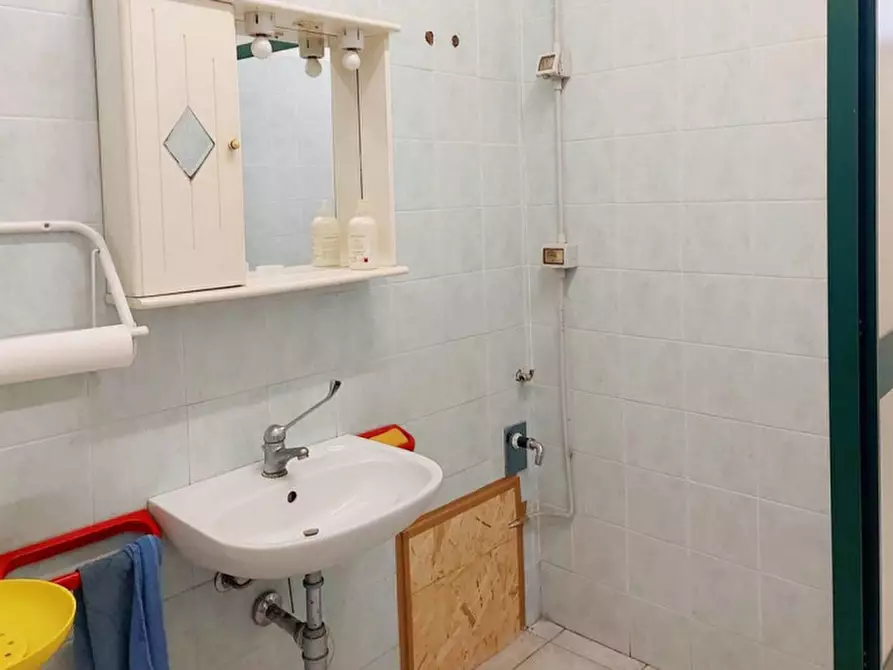 Immagine 10 di Capannone industriale in vendita  in Piazza Grazia Deledda, N. 15-17 a Mandas