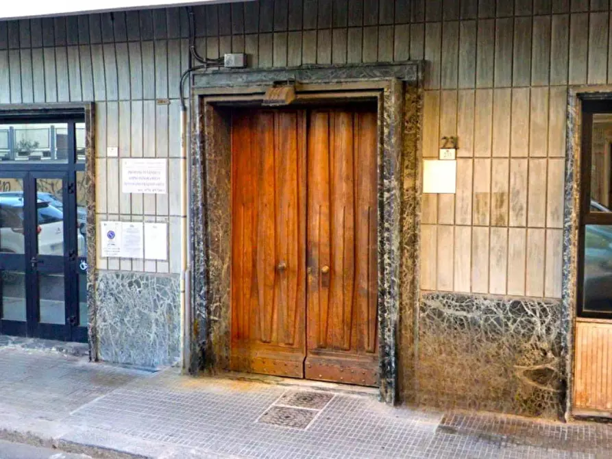 Immagine 6 di Appartamento in vendita  in Via Roma, N. 231 a Cagliari