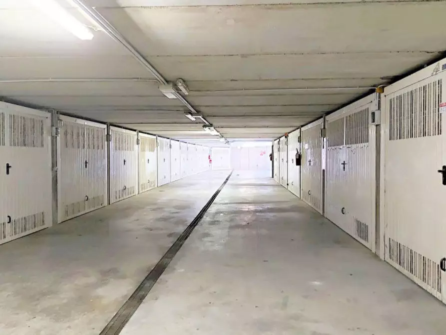 Immagine 5 di Posto auto in vendita  in Via Armando Diaz, N. snc a Quiliano