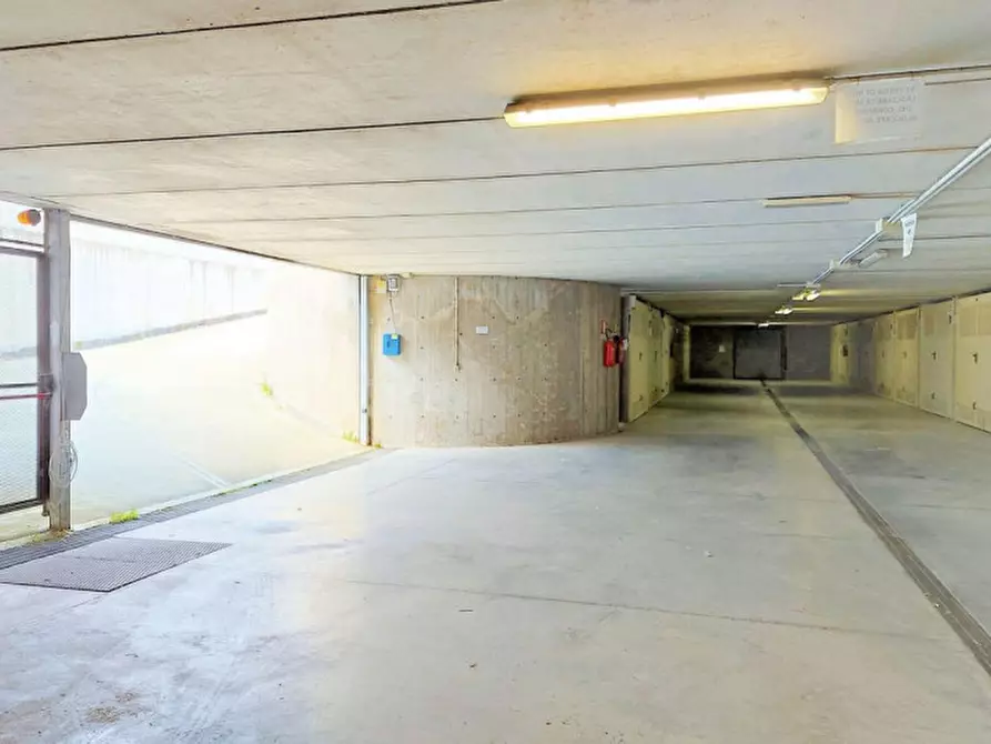 Immagine 9 di Posto auto in vendita  in Via Armando Diaz, N. snc a Quiliano