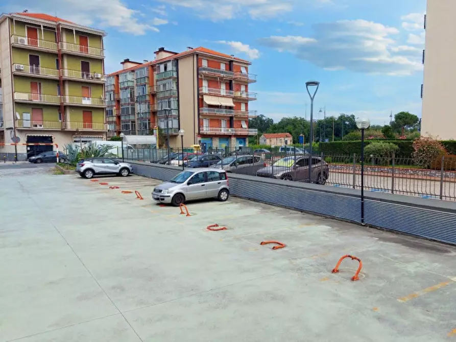 Immagine 10 di Posto auto in vendita  in Via Armando Diaz, N. snc a Quiliano