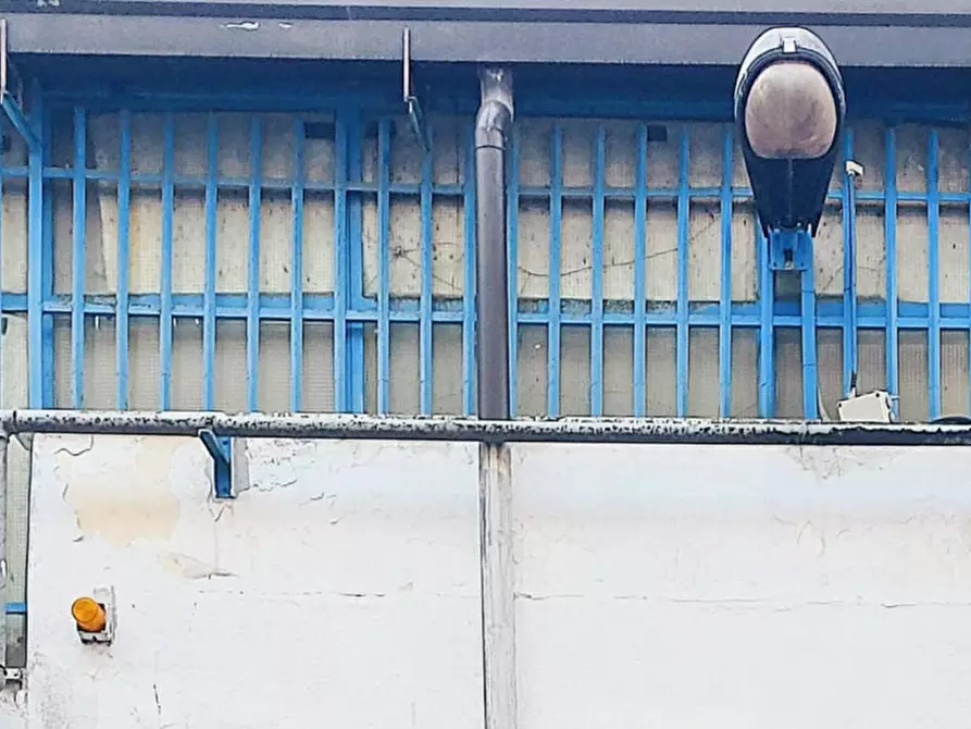 Immagine 16 di Capannone industriale in vendita  in Via Limitone Di Arzano IV Traversa, N. 51 a Napoli