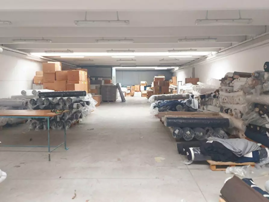 Immagine 12 di Capannone industriale in vendita  in Complesso CIS, lotto 220, N. Isola 2 a Nola