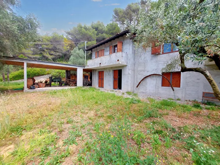 Immagine 2 di Casa indipendente in vendita  in via Oberto D'Oria, N. snc a Camporosso