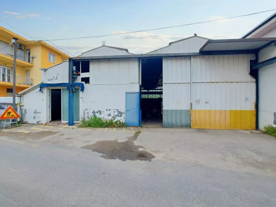 Immagine 2 di Capannone industriale in vendita  in Via Braie, N. snc a Camporosso