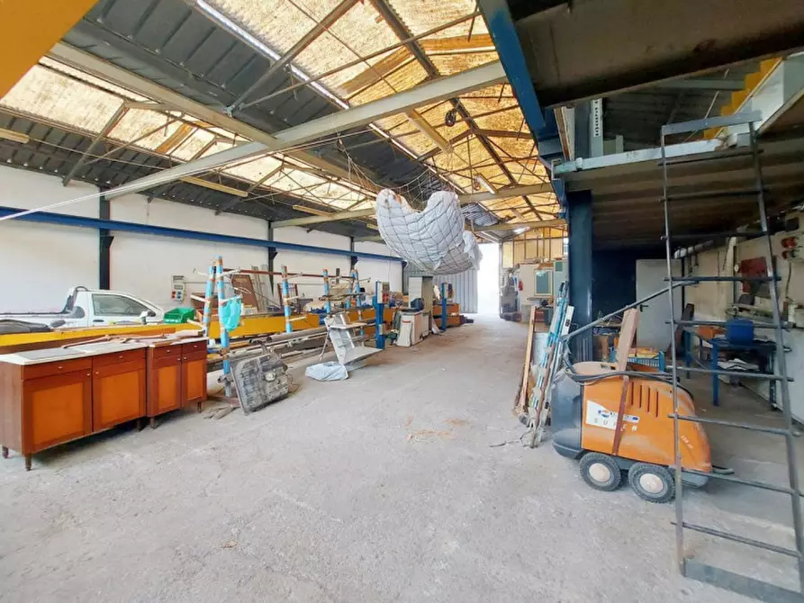 Immagine 5 di Capannone industriale in vendita  in Via Braie, N. snc a Camporosso