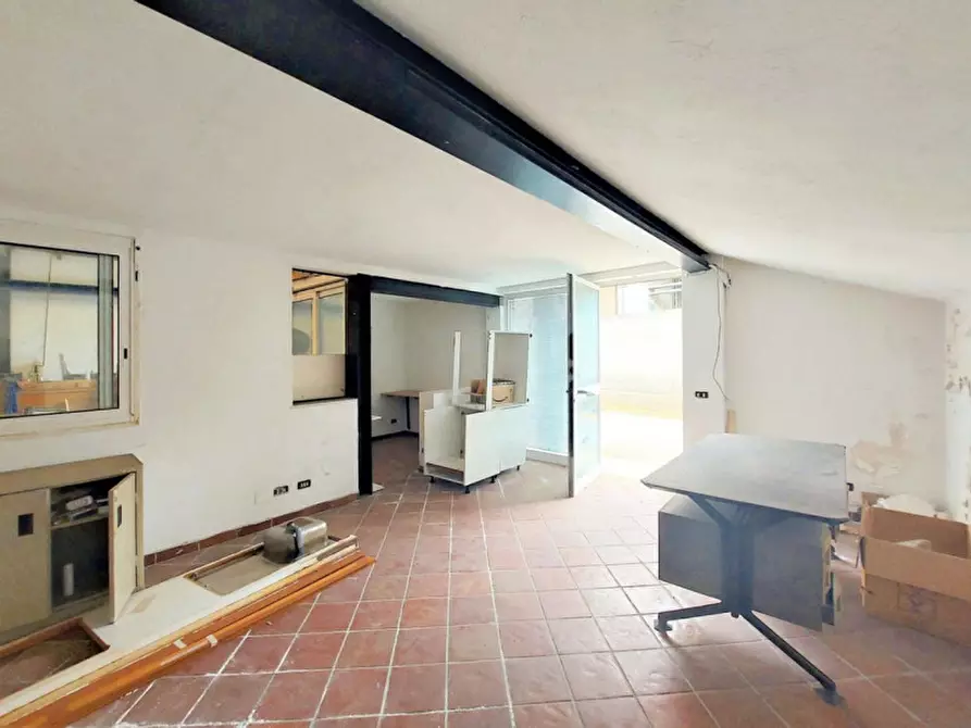 Immagine 10 di Capannone industriale in vendita  in Via Braie, N. snc a Camporosso