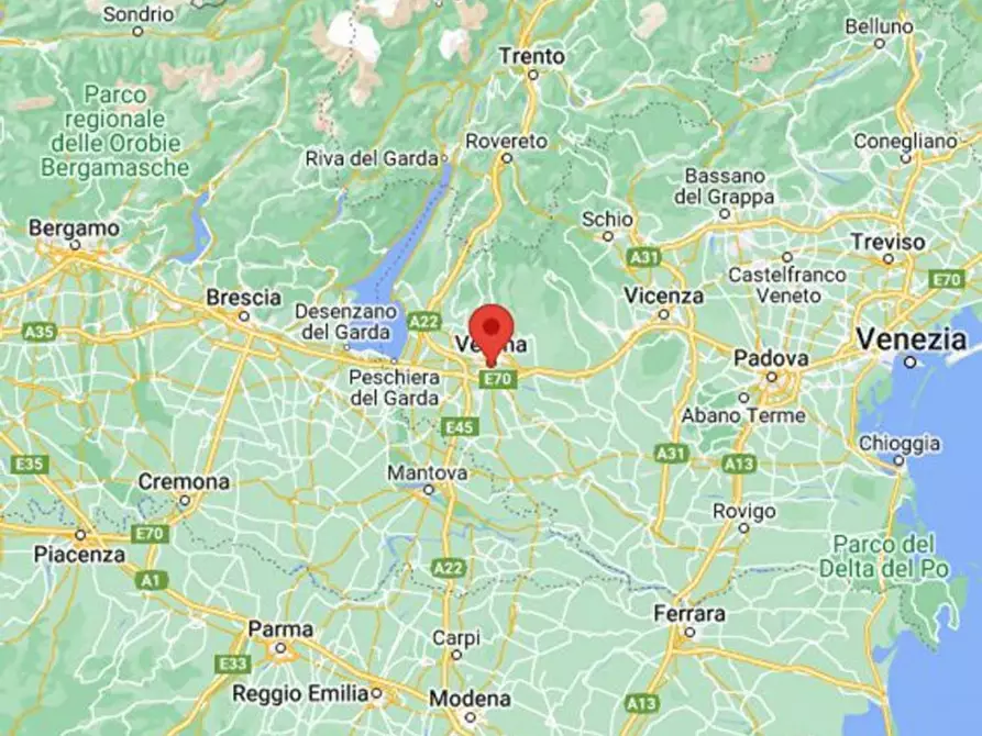 Immagine 15 di Posto auto in vendita  in Via Alberto Dominutti, N. 6 a Verona