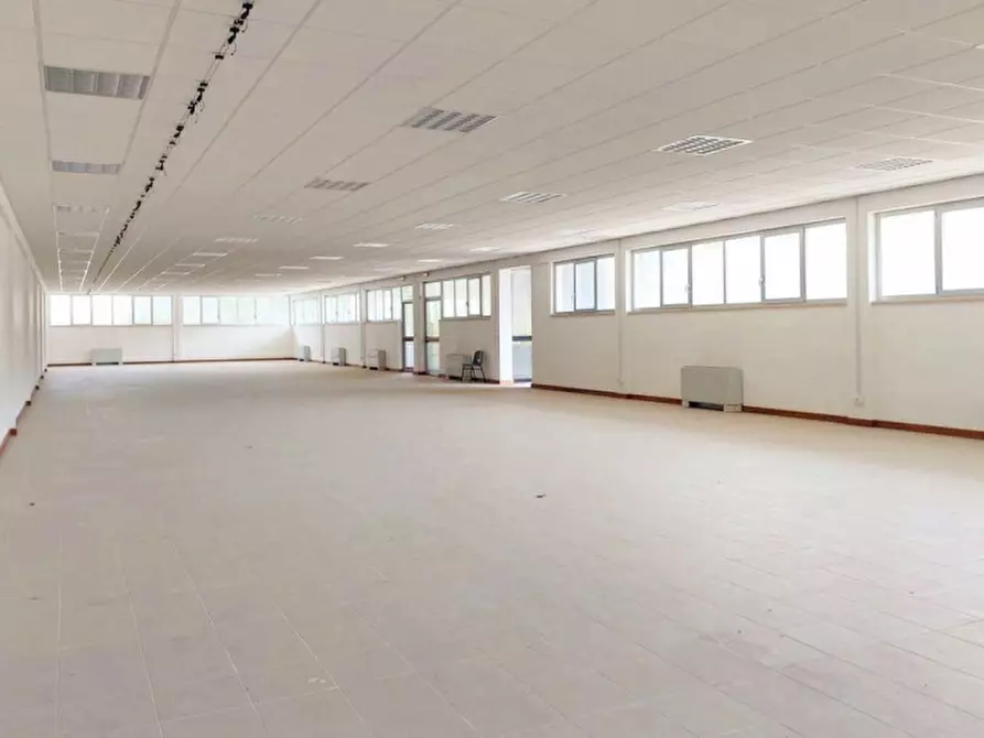 Immagine 2 di Capannone industriale in vendita  in Via Ludovico Ariosto, N. 9 a Magione