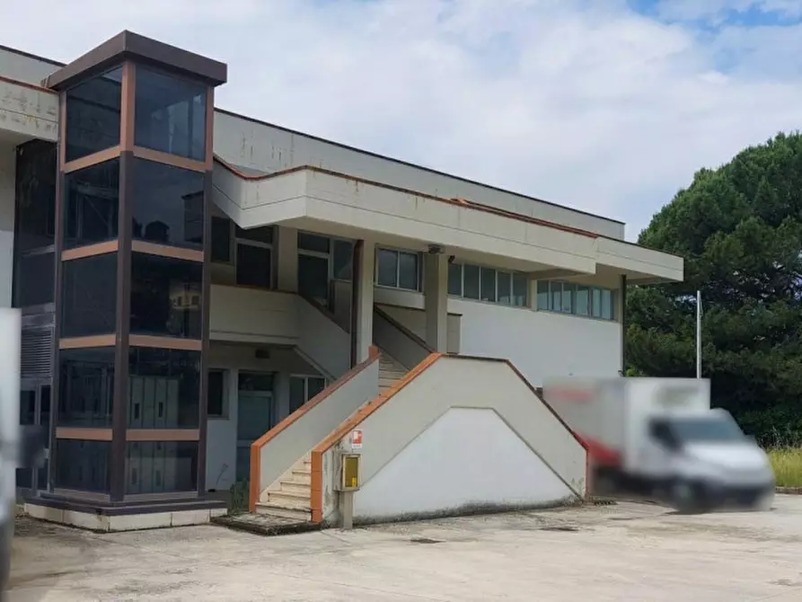 Immagine 18 di Capannone industriale in vendita  in Via Ludovico Ariosto, N. 9 a Magione