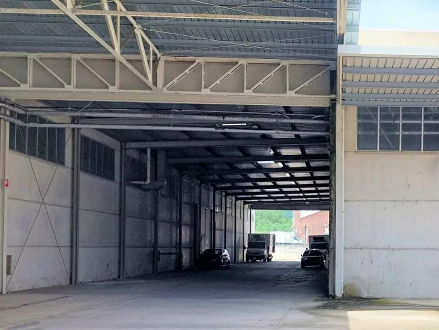 Immagine 28 di Capannone industriale in vendita  in Via Ludovico Ariosto, N. 9 a Magione