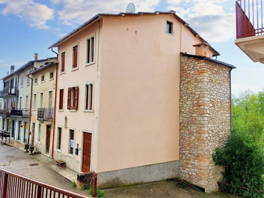 Immagine 4 di Casa indipendente in vendita  in Via Roma, N. 22 a Bosco Chiesanuova
