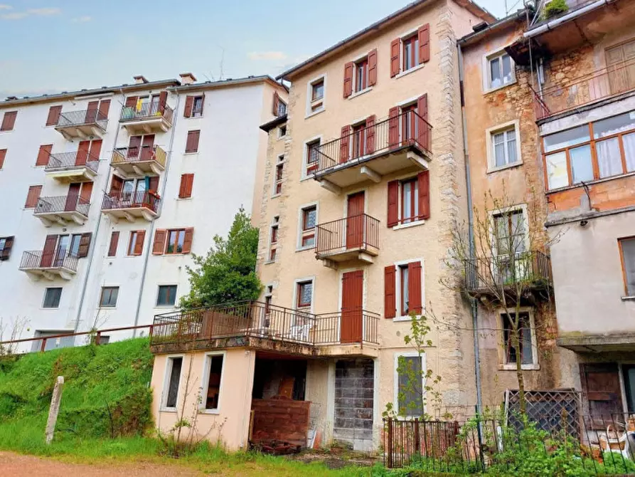 Immagine 15 di Casa indipendente in vendita  in Via Roma, N. 22 a Bosco Chiesanuova