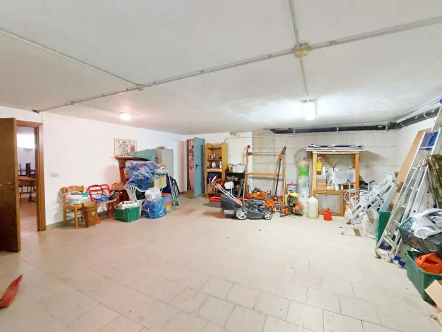 Immagine 15 di Casa indipendente in vendita  in Loc. Macchie, Via Petrarca, N. 42 a Castiglione Del Lago