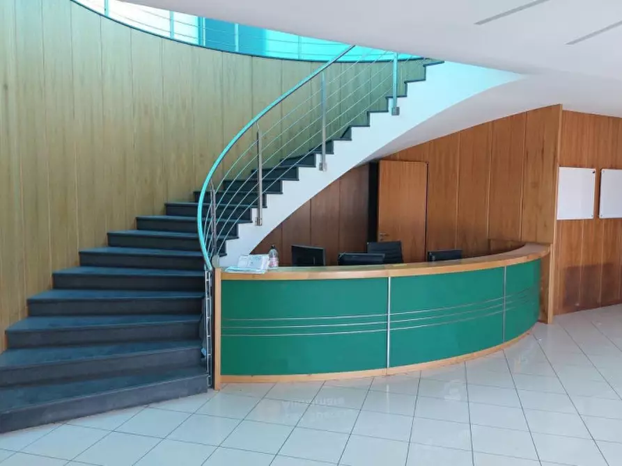 Immagine 3 di Ufficio in vendita  in Località Giammoro, N. snc a Pace Del Mela