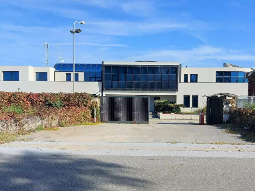 Immagine 6 di Ufficio in vendita  in Località Giammoro, N. snc a Pace Del Mela