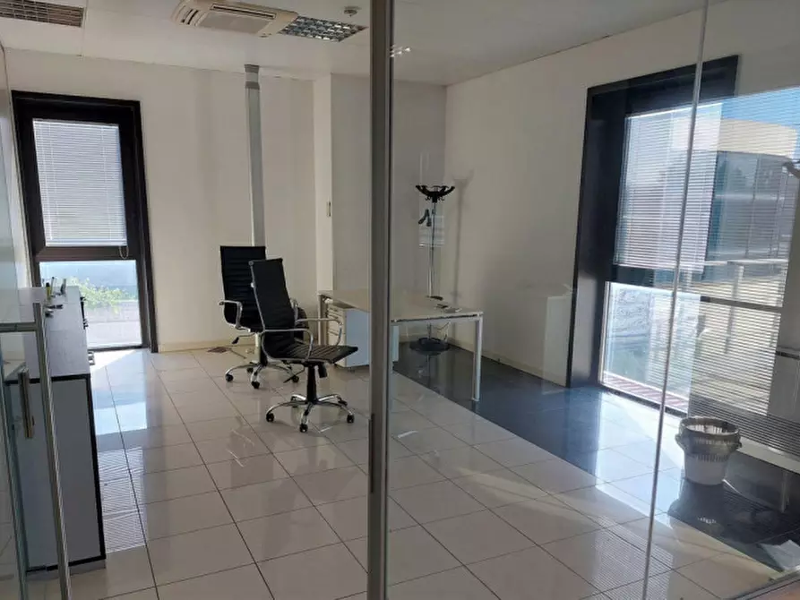 Immagine 14 di Ufficio in vendita  in Località Giammoro, N. snc a Pace Del Mela