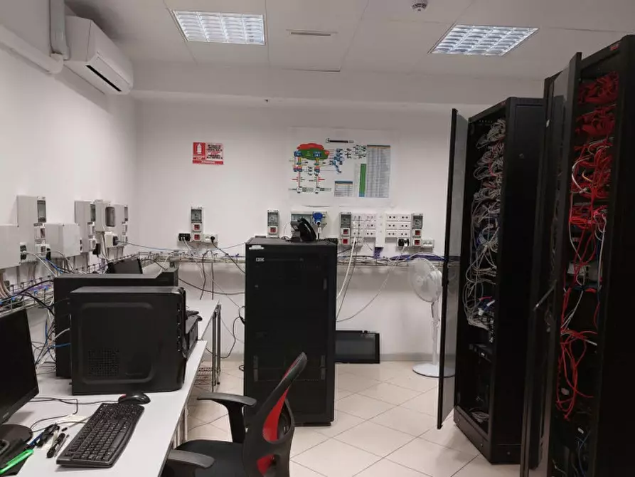 Immagine 16 di Ufficio in vendita  in Località Giammoro, N. snc a Pace Del Mela