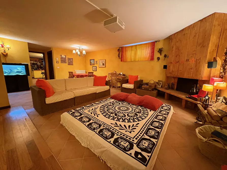 Immagine 39 di Loft/Open space in vendita  in via di Romagna 134 a Trieste