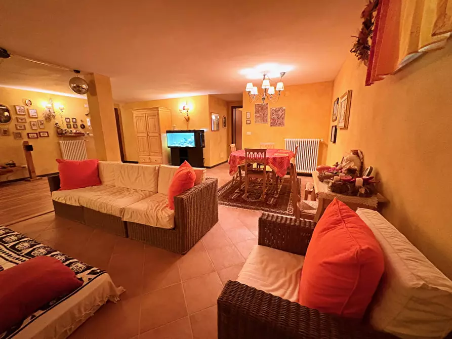 Immagine 45 di Loft/Open space in vendita  in via di Romagna 134 a Trieste