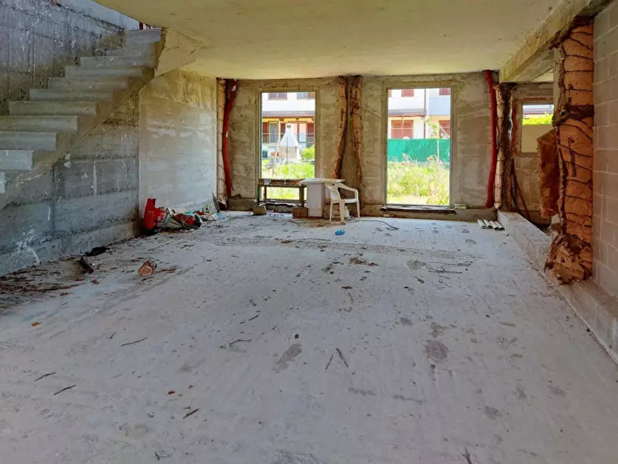 Immagine 2 di Villetta a schiera in vendita  in Via Giovanni Paolo II, N. snc a Valera Fratta