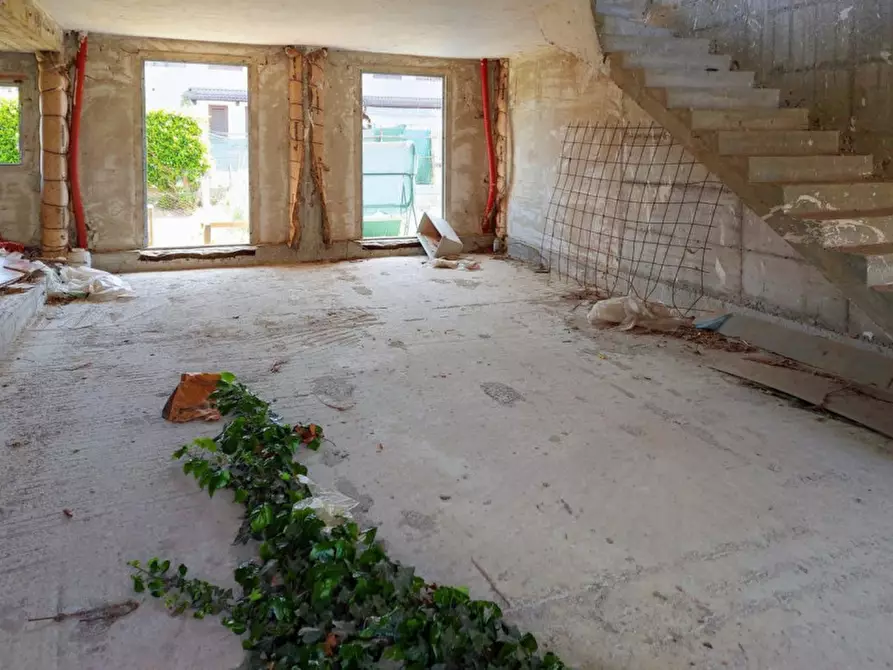 Immagine 8 di Villetta a schiera in vendita  in Via Giovanni Paolo II, N. snc a Valera Fratta