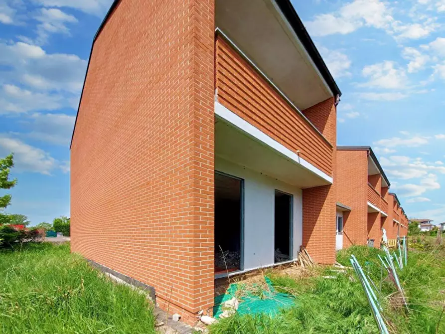 Immagine 12 di Villetta a schiera in vendita  in Via Giovanni Paolo II, N. snc a Valera Fratta