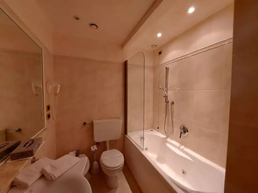 Immagine 22 di Hotel in vendita  in Via Solaro, N. 134 a San Remo