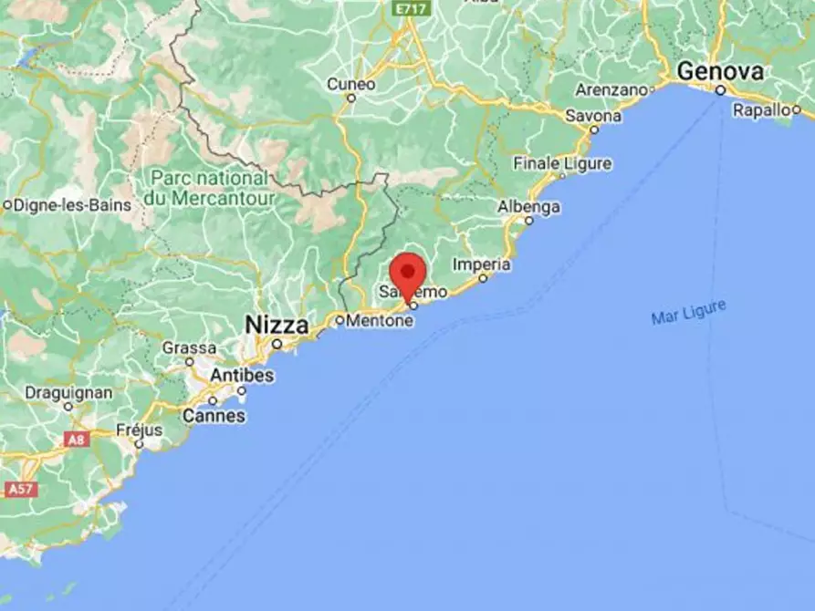 Immagine 30 di Hotel in vendita  in Via Solaro, N. 134 a San Remo