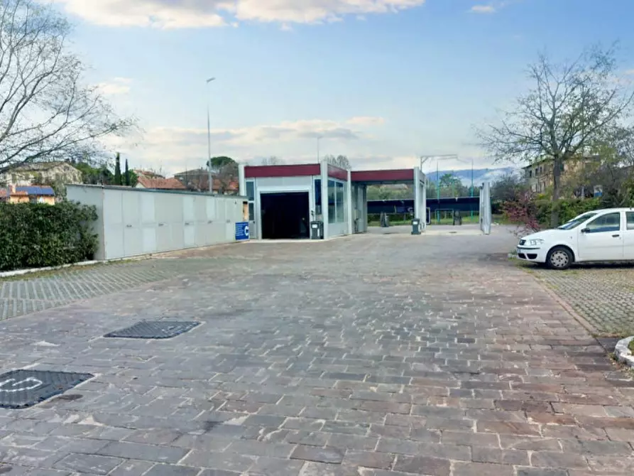 Immagine 4 di Attività commerciale in vendita  in Via Guglielmo Marconi - sp 445, N. snc a Montefalco