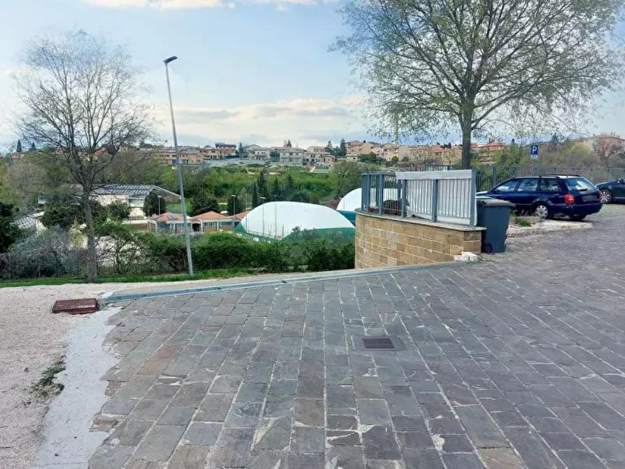 Immagine 5 di Attività commerciale in vendita  in Via Guglielmo Marconi - sp 445, N. snc a Montefalco