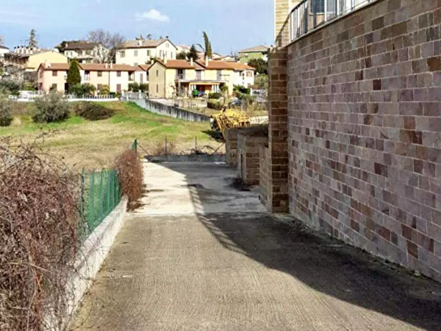 Immagine 7 di Attività commerciale in vendita  in Via Guglielmo Marconi - sp 445, N. snc a Montefalco