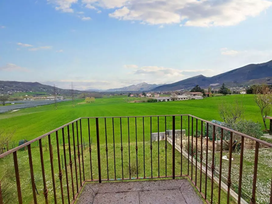 Immagine 17 di Villetta a schiera in vendita  in Via Calabria, N. snc a Gualdo Tadino