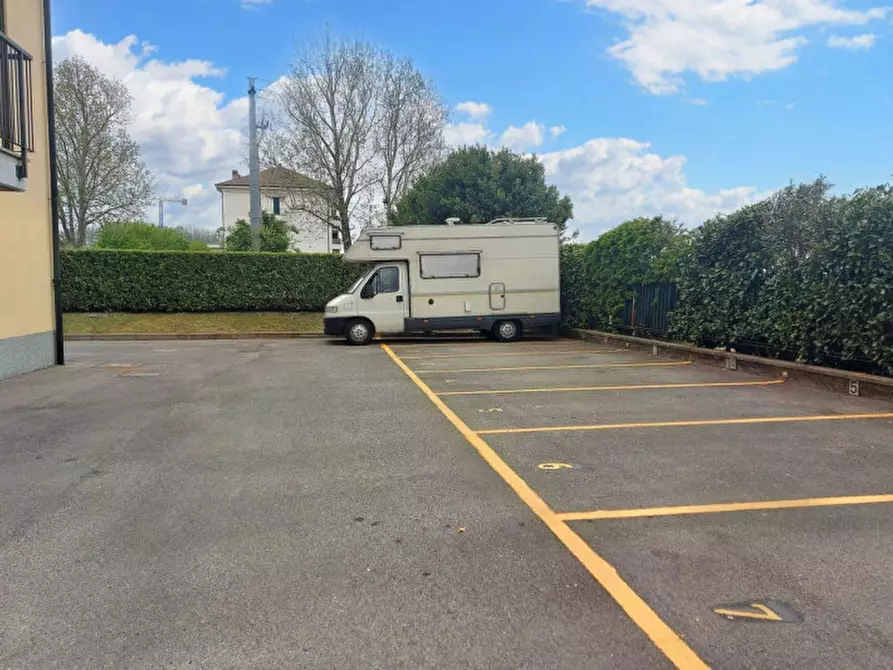 Immagine 4 di Posto auto in vendita  in Loc. Caleppio, Via Sandro Pertini, N. 48 a Settala