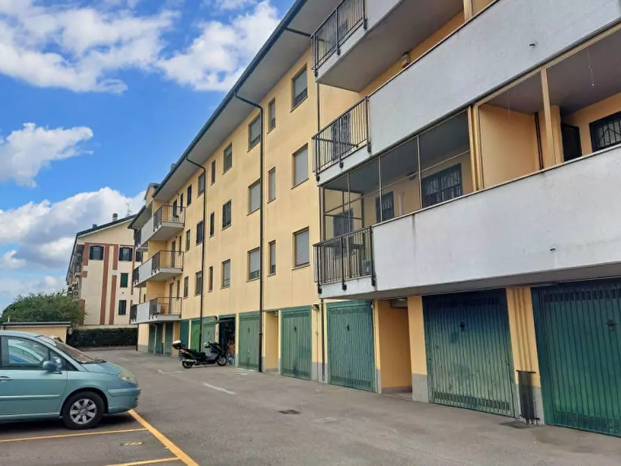 Immagine 5 di Posto auto in vendita  in Loc. Caleppio, Via Sandro Pertini, N. 48 a Settala